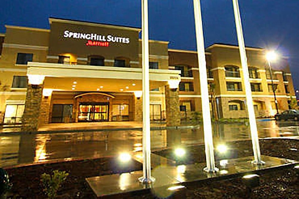 Springhill Suites By Marriott Madera Exterior photo